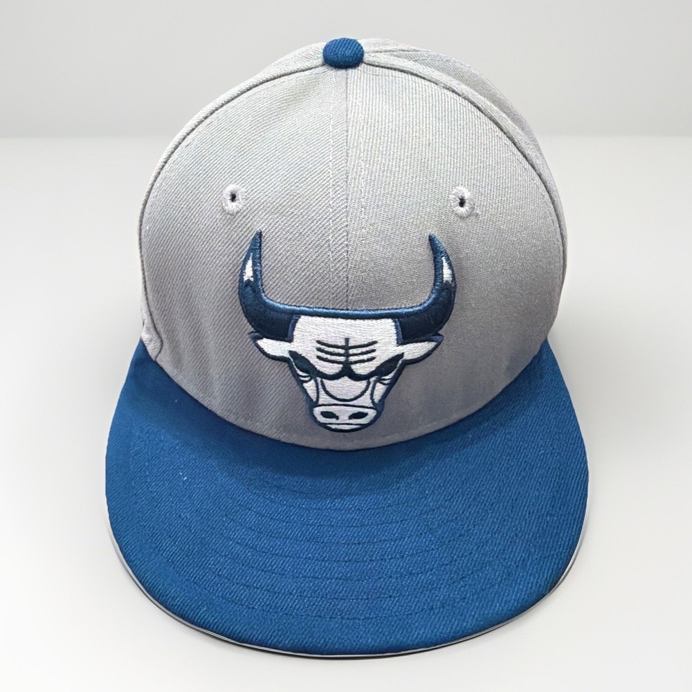 Chicago Bulls New Era SnapBack Hat NBA Bulls Blue And Grey